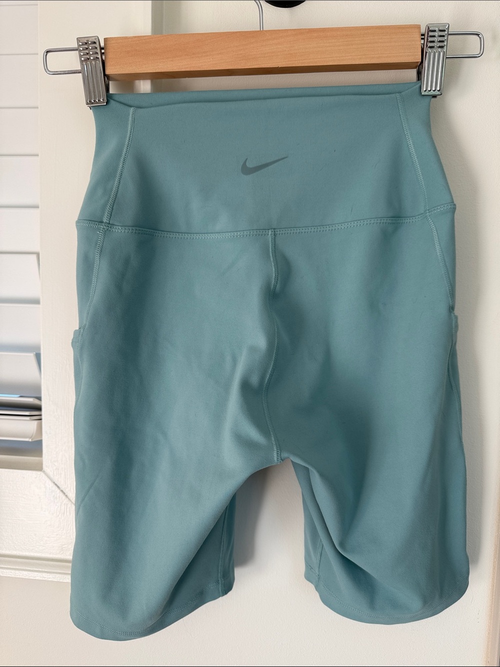 Nike Teal High-Waist Bike Shorts with Side Pocket